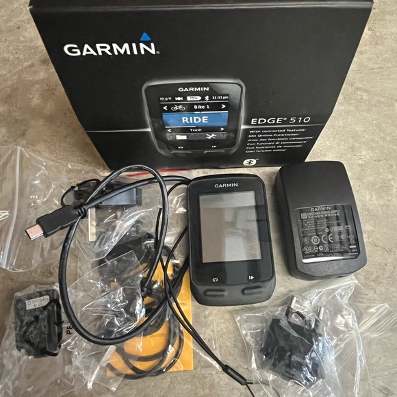 Edge 510 Garmin with mount - Picture 2 of 2
